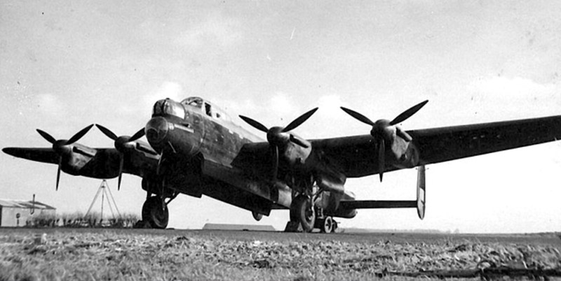 Lancaster of 103 Sqn