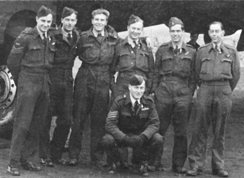 103 Sqn crew in 1942